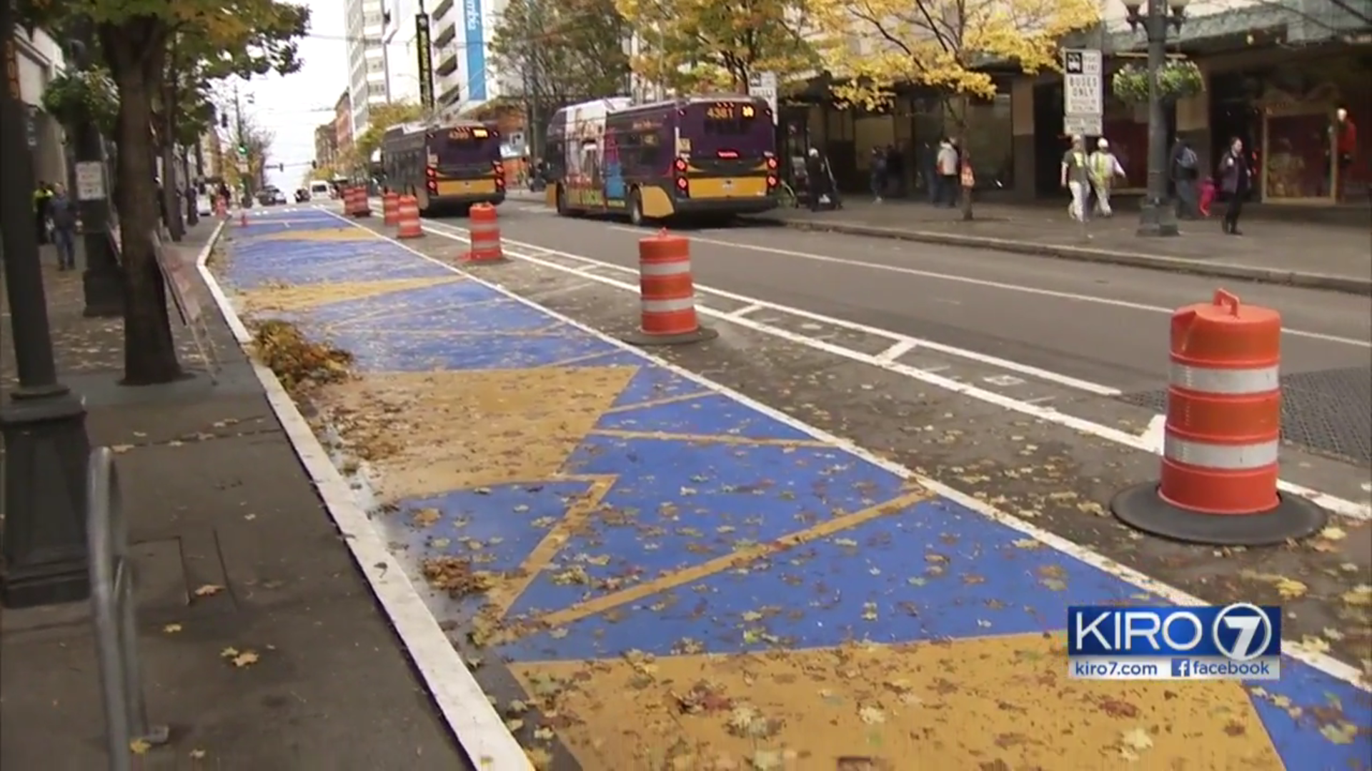 Bluer and yellow paint on Third & Pine