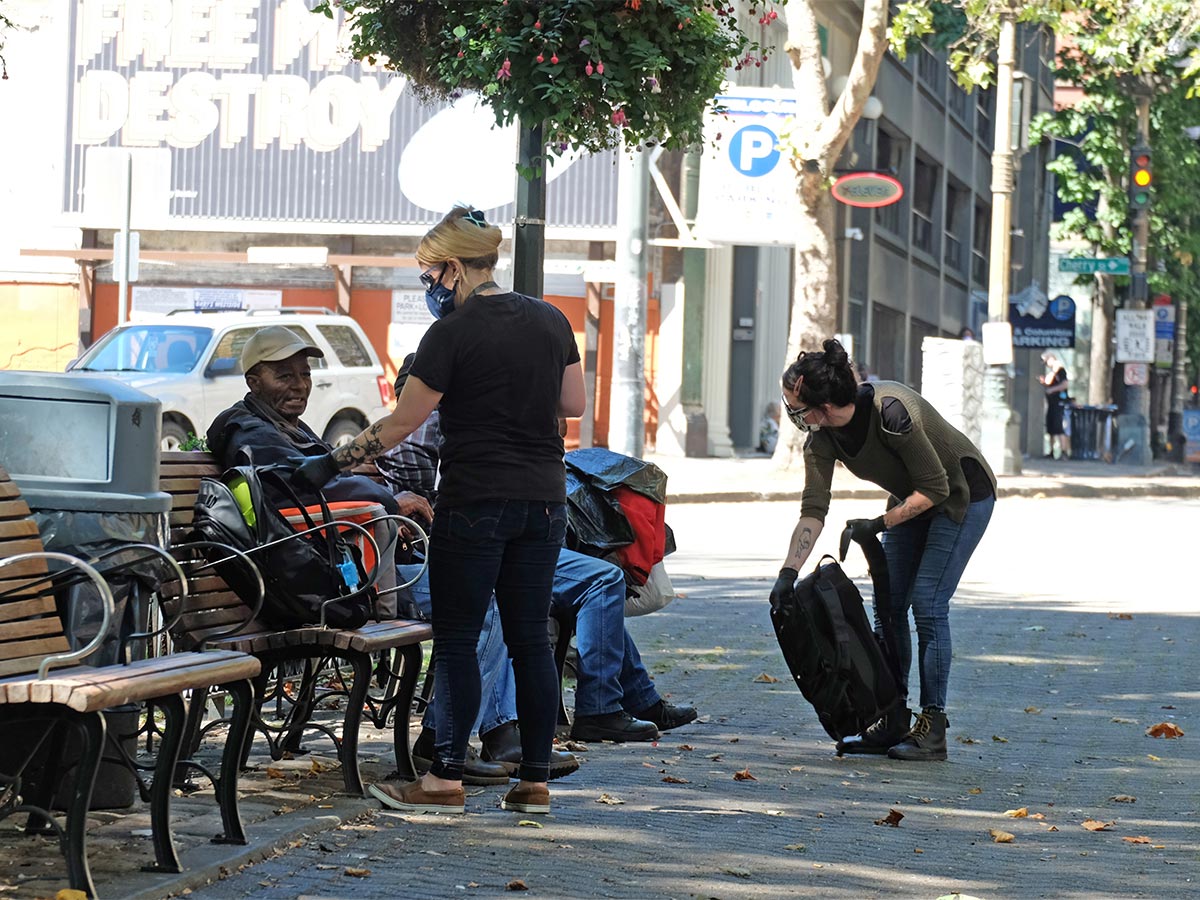 Outreach Ambassadors helping people experiencing homelessness