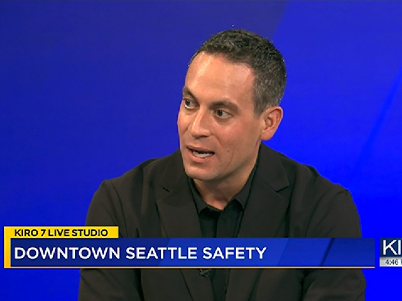 Seattle Downtown Safety at Night: A Visitor's Guide
