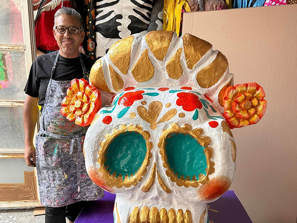 events-sea-giant-skulls-hermes-arroyo