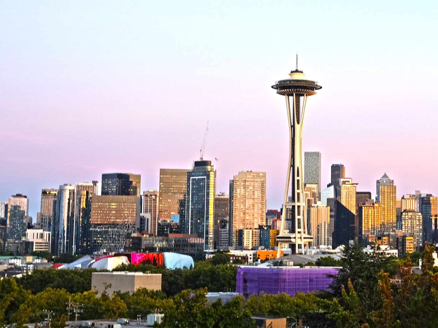 Seattle cityscape with Space Needle at dusk